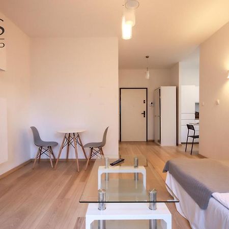 Apartament W Scislym Centrum Miasta, Rakowicka Cracovia Esterno foto