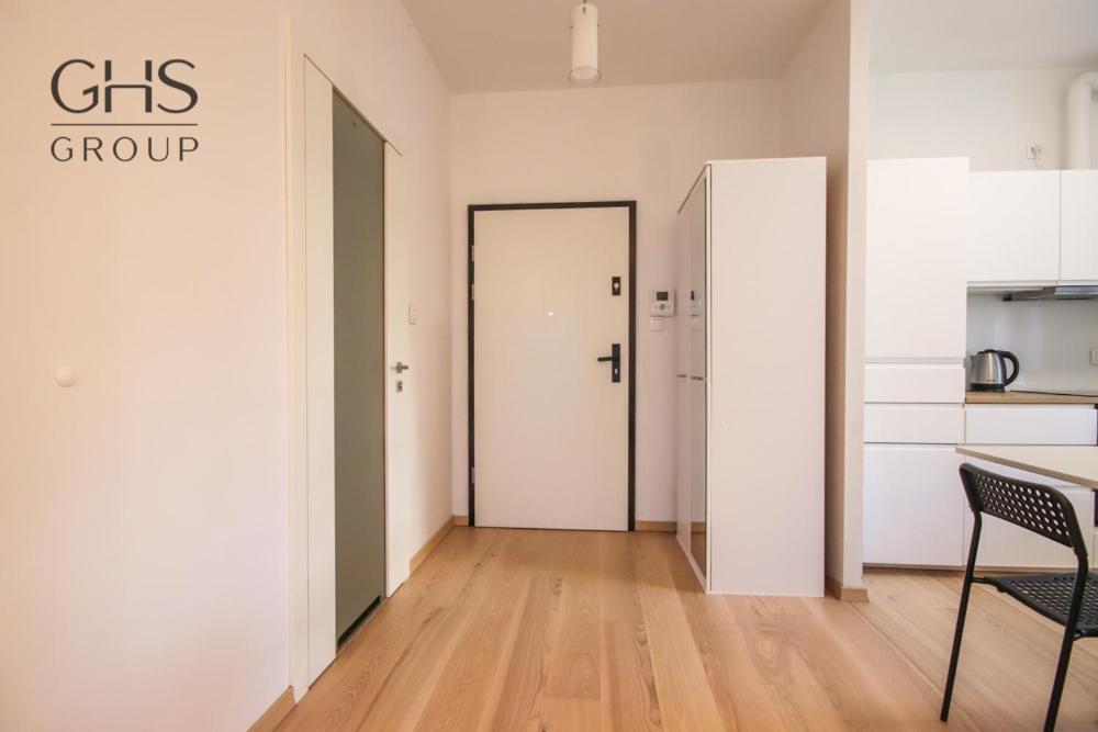 Apartament W Scislym Centrum Miasta, Rakowicka Cracovia Esterno foto