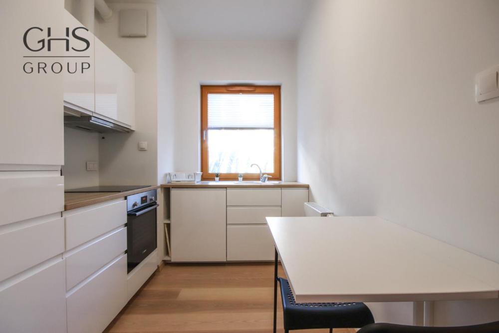 Apartament W Scislym Centrum Miasta, Rakowicka Cracovia Esterno foto